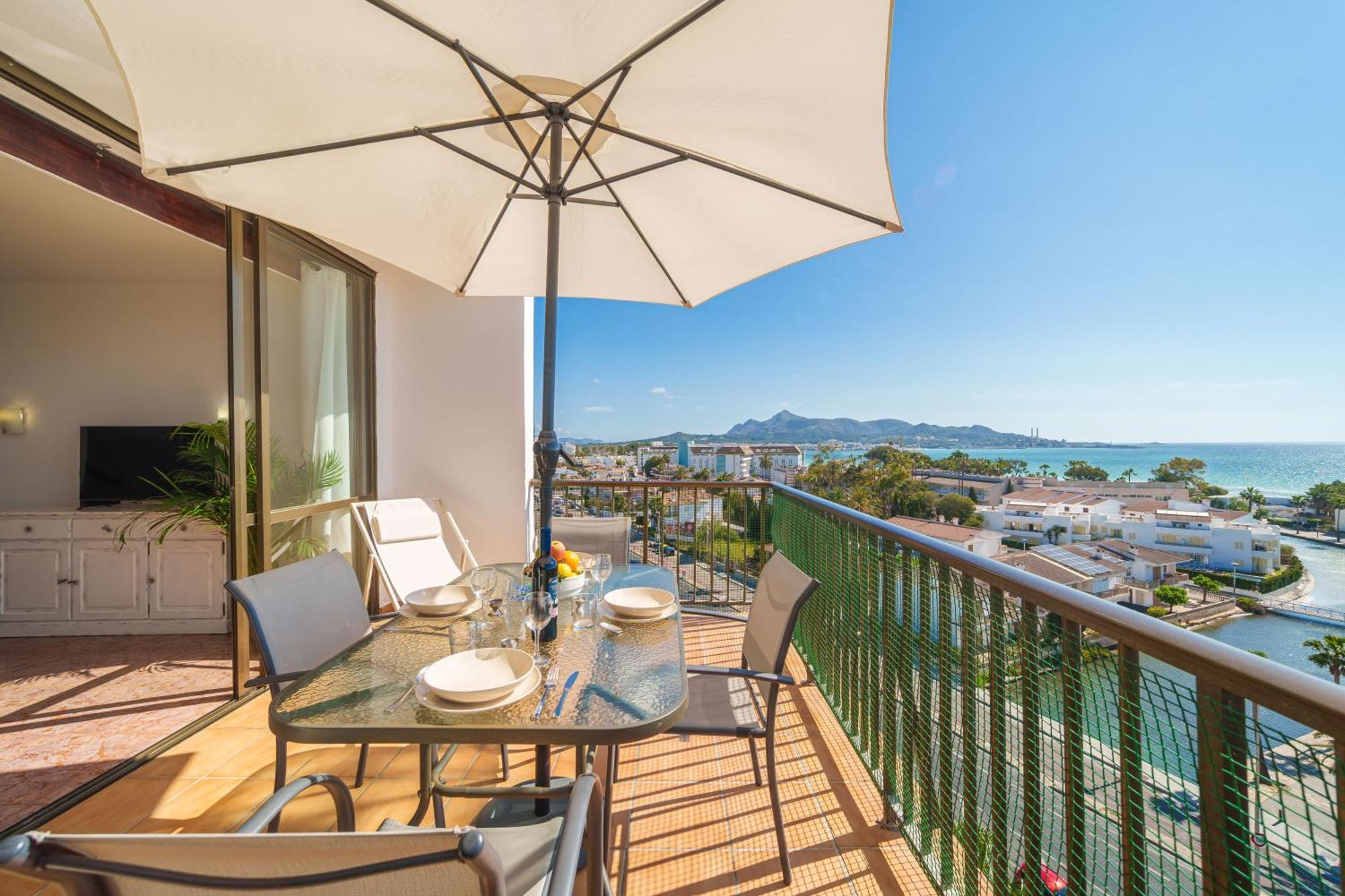 Apartment The Shell Ii, Beach Views And Pool Alcúdia Extérieur photo